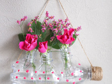 ペットボトル4本で☆簡単!キュートなフラワーベースが作れちゃう♡