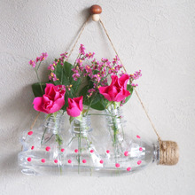 ペットボトル4本で☆簡単!キュートなフラワーベースが作れちゃう♡