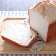 ホームベーカリーでふわふわ米粉食パン