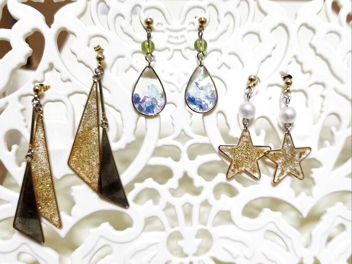 空枠とレジンで揺れるピアス☆洋服のコーデに合わせて作れる!