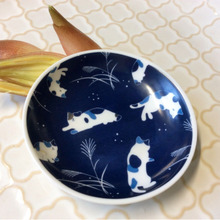 セリアの〜猫とススキが秋らしい〜和の小皿
