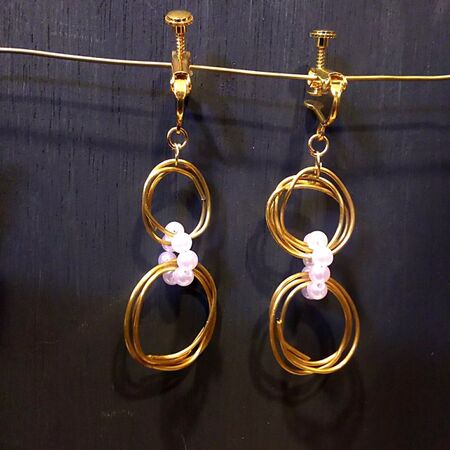 ワイヤーとパールのイヤリング★アクセサリーを簡単ハンドメイド