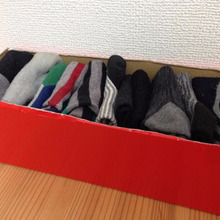 あの商品の箱が丈夫でキレイで優秀~!靴下収納にぴったり☆