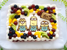 チョコ&生クリームデコ♪6歳*誕生日ケーキはミニオンズ(完成までの画像付き)