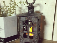 ダイソーのプラスチック製のランタンをアンティーク風に