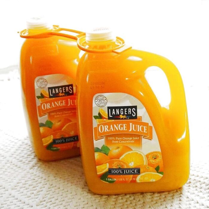 飲みごたえ十分!【コストコ】ランガーズ オレンジジュースの値段と味は?冷凍できる?