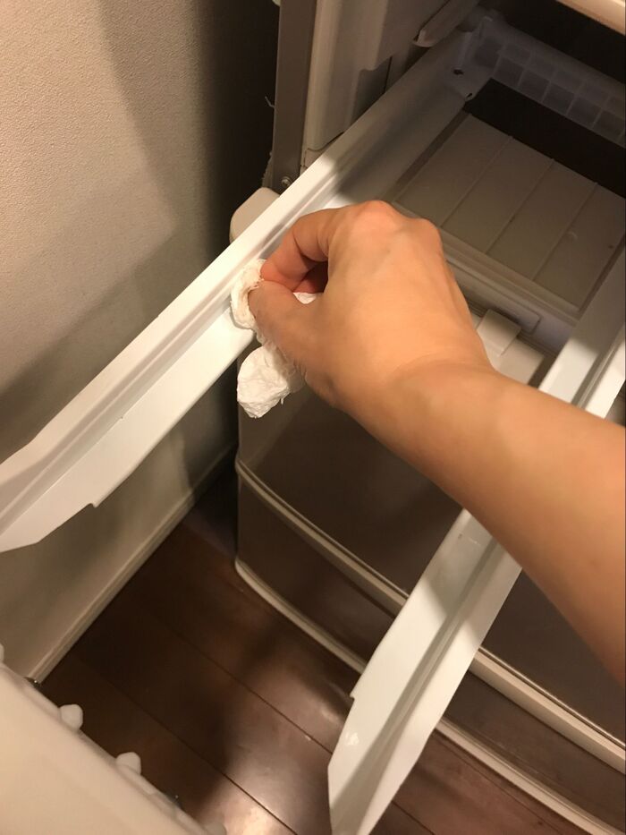 ④