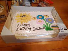 【サプライズに】コストコのハーフシートケーキを完全レビュー!値段や種類もチェック