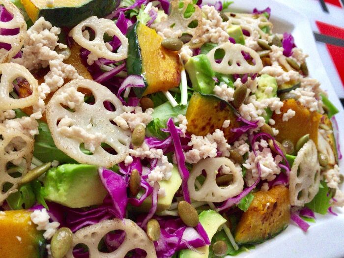 隠れスカルを探そう!Halloween Power Salad