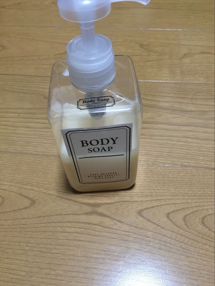 PETポンプボトル角形 600ml