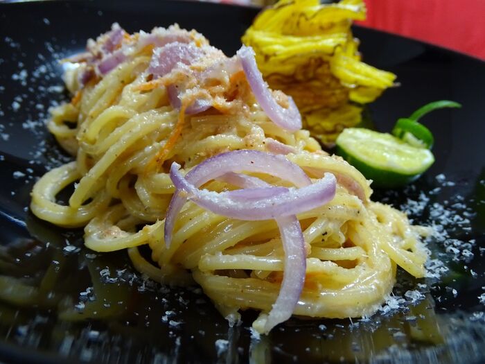 鮭フレークで簡単クリームパスタ