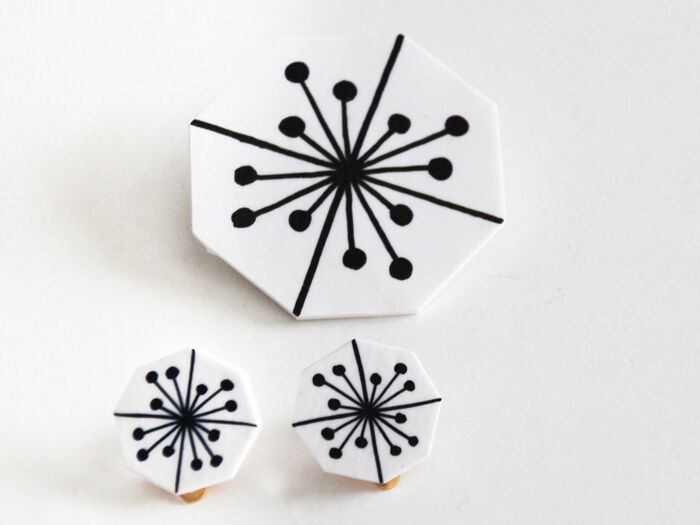 【手作り北欧雑貨】100均プラ板のモノトーンアクセサリー