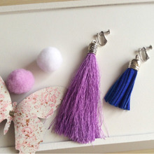 オトナゴージャス★ダイソーの大き目タッセルで作る〜簡単イヤリング★