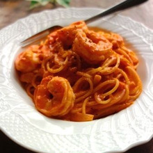 海老のトマトクリームワンポットパスタ