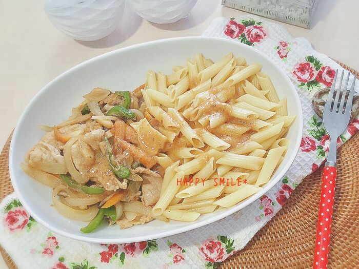 子供も大人も大好き♡焼肉たれ味の満腹☆クリームパスタ