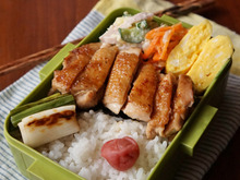 夫に大好評!照り焼きチキンのっけ弁当