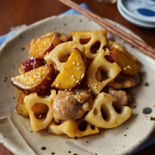 あとひく美味しさ♡根菜と鶏肉の甘酢炒め
