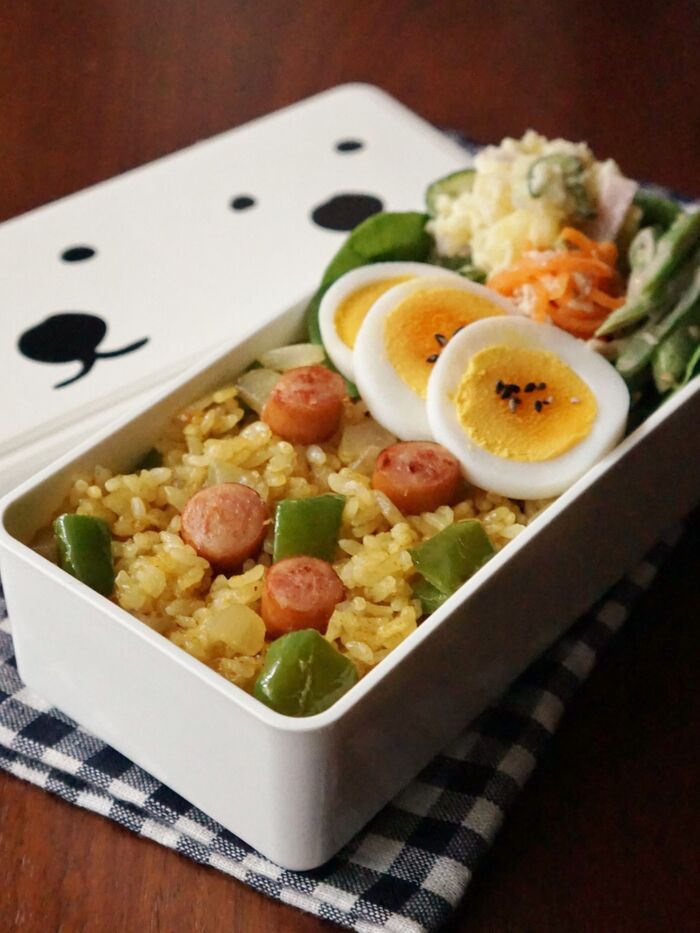 冷凍ごはんで手早く!カレーチャーハン弁当