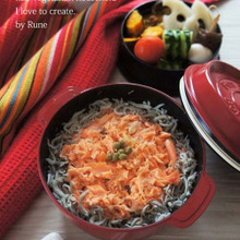 フライパンde塩鮭フレーク&釜揚げシラス♪麦ご飯海苔弁当