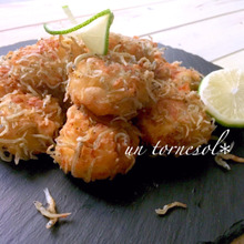 外はカリッ‼中はフワッフワ♪お弁当にもオススメ☆骨強化にちりめん衣の豆腐団子