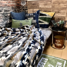 プチプラ♡手触りgood!【3COINS】ブルックリン風クッションカバー