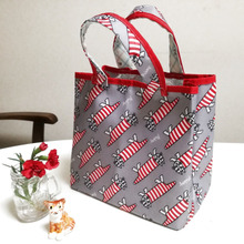 付録の保冷シートをランチトートに簡単リメイク☆お弁当箱ぴったりサイズに