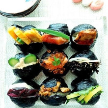 家族の好きなものを詰めて!パッカンおにぎり弁当