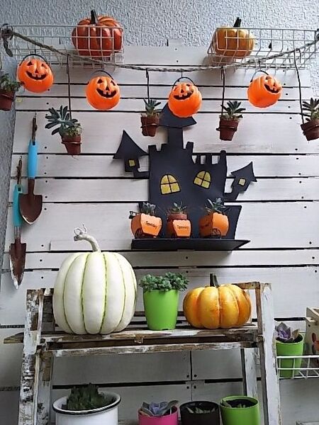 100均ハロウィンと1号鉢でにぎやかガーランド