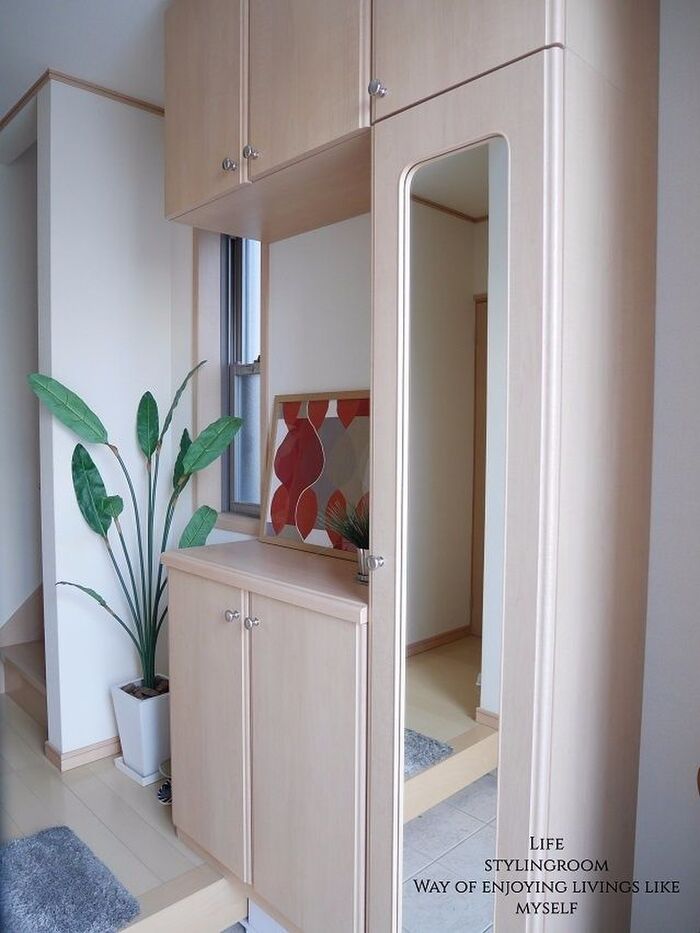 【玄関収納】差し込みダボと棚板があれば収納量が増やせる