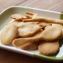 グルテンフリー卵、乳製品不使用ヘルシー米粉クッキー