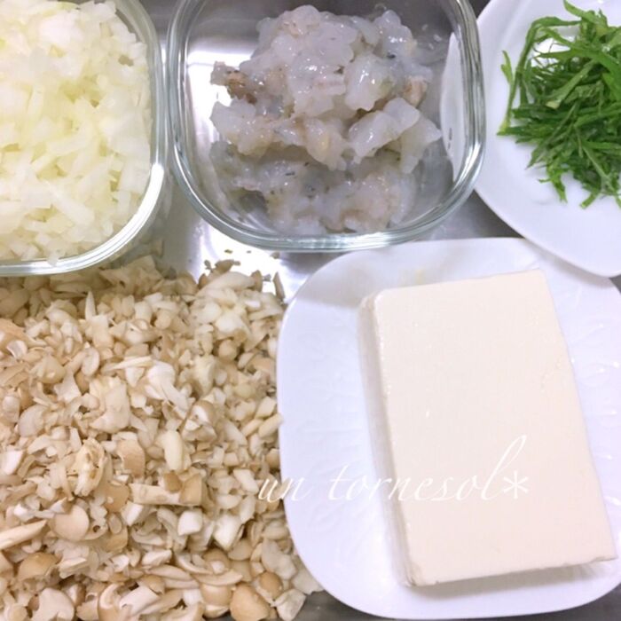 ①豆腐はしっかりと水切りして!