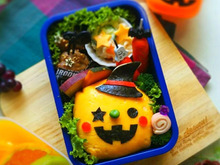《キャラ弁》 オムライスで♡ジャックオーランタンのハロウィン弁当