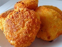 発酵いらず!カリカリ食感のコロッケ揚げパン