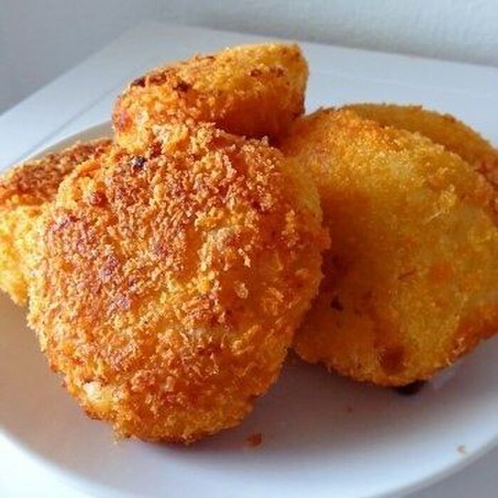 発酵いらず!カリカリ食感のコロッケ揚げパン