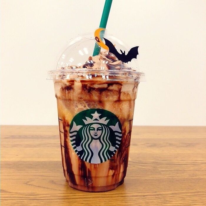 スタバ新作ハロウィン限定フラペチーノを飲んでみた!