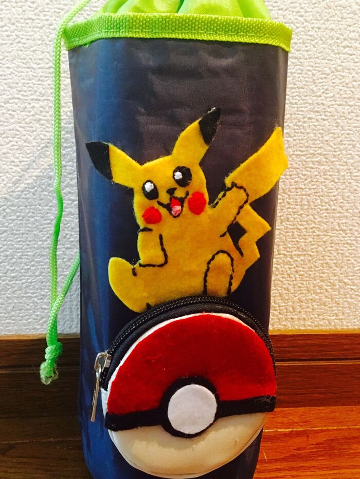 ダイソーグッズ2点でオリジナルポケモン水筒カバー!ペットボトルカバーを活用