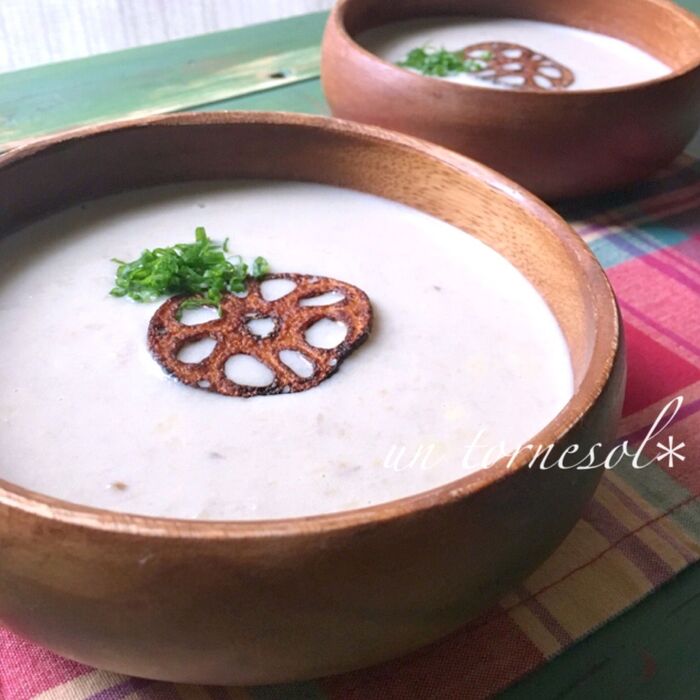 美肌効果に!!簡単に作れる☆温かいれんこんチーズスープ