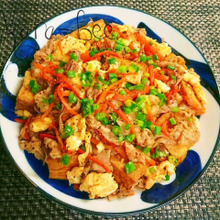 お弁当にも◎ご飯が進む!豚バラと厚揚げの人参チャンプルー