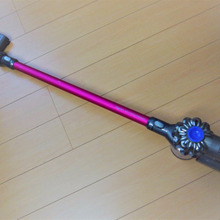 ダイソンのコードレスクリーナーのノズルは、ラベリングで家族に分かりやすく!