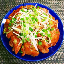 ご飯もビールも進む♡味付け簡単!旨辛ネギ醤チキン