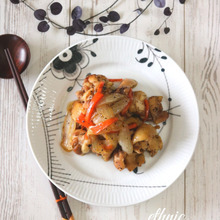 鶏肉のはちみつナンプラー炒め。