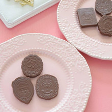 セリアで見つけた型抜きチョコの精巧さにビックリ!