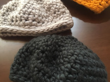 編み図なし。テンポよく数えながら編む簡単帽子