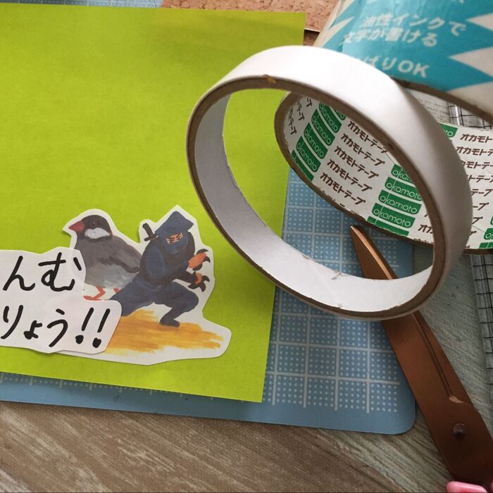 マグネット付きの箱に看板を!