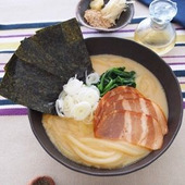 ラーメン好き必見!うどんレシピ「家系ラーメン風うどん」