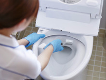 トイレ掃除に必要な、道具と洗剤って?便器から床まで清潔に!