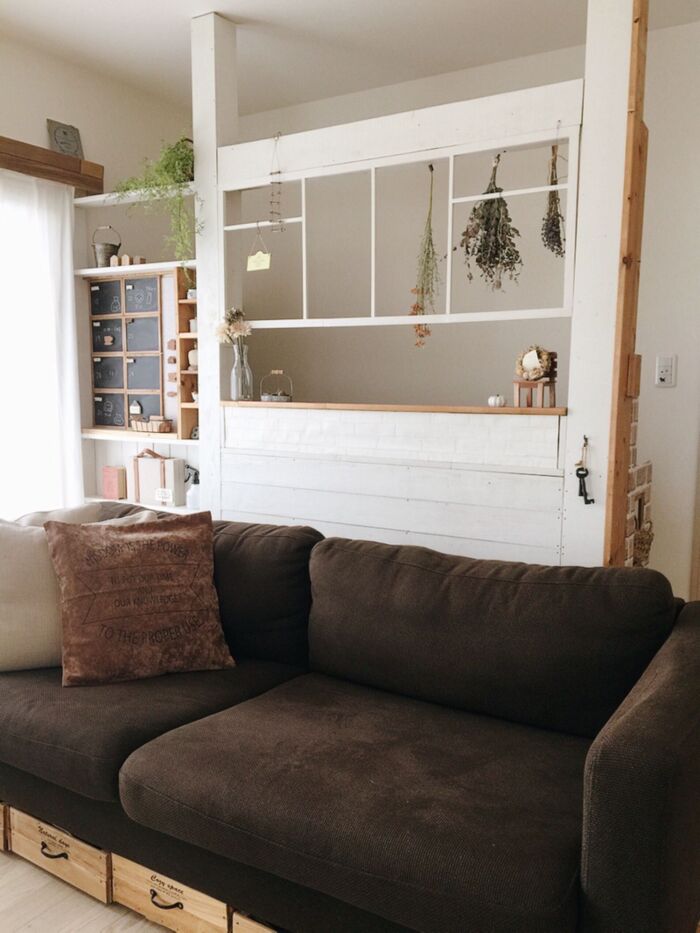 カラーボックスをベースに仕切り壁DIY!