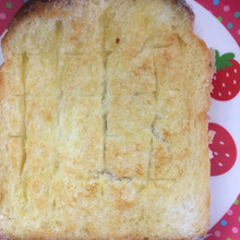 【試してみた】切り方で変わる!トーストの1番美味しい食べ方*『ちぎり食パン』