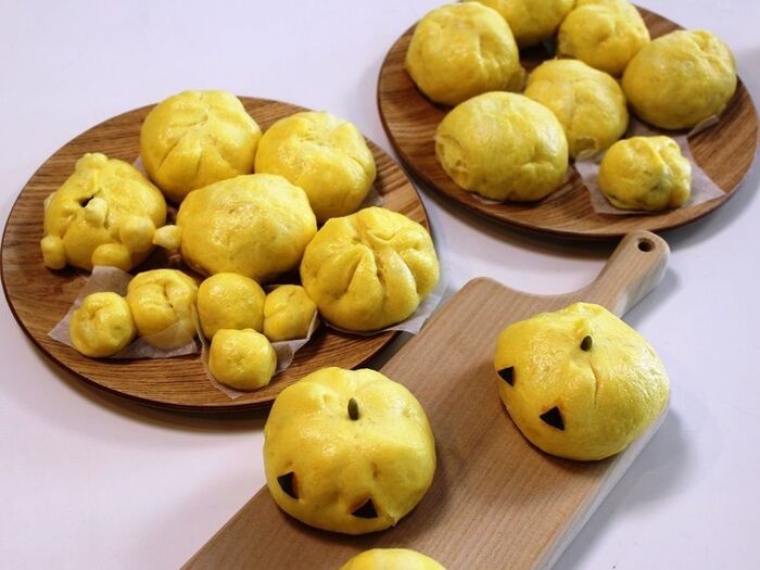 もっちり絶品!子どもと一緒に作る♪かぼちゃゴマあんまん