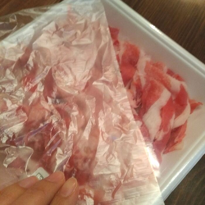 肉や魚のパック